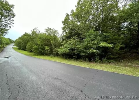 2550 W Hillcrest Dr, Cleveland, OK 74020