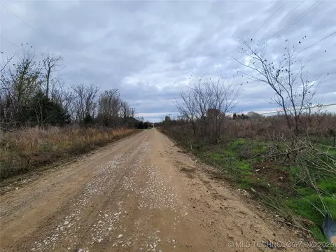 5 S 4190 Rd, Eufaula, OK 74432 photo 7