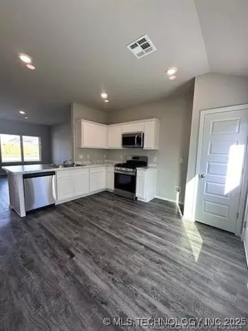 29035 E 79th Ter S, Broken Arrow, OK 74014 photo 3