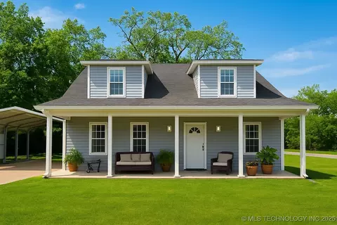 304 S Blackstone St, Vian, OK 74962