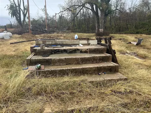 1825 N 4257 Rd, Pryor, OK 74361