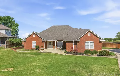 833 Franklin Dr, Ardmore, OK 73401