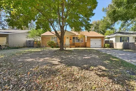 5140 S Troost Ave, Tulsa, OK 74105