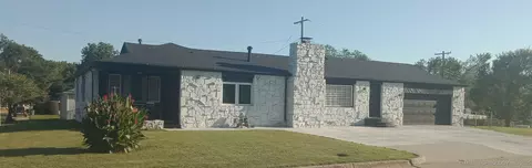 32 E 44th Pl N, Tulsa, OK 74106
