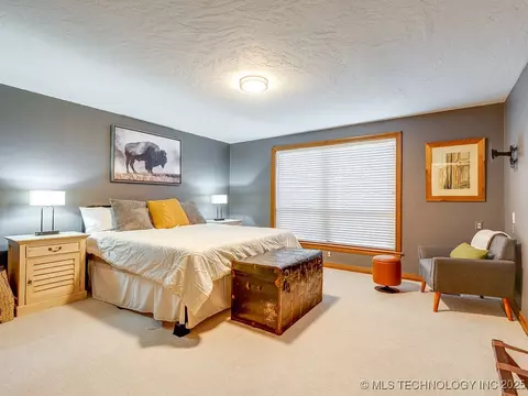 Bedroom - 100 E Kings, Ada, OK 74820 photo 6 of 8