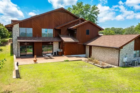 Exterior - 100 E Kings, Ada, OK 74820 photo 17 of 17