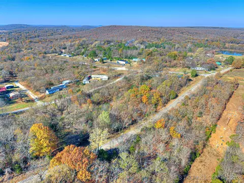 221 Robin Rd, Eufaula, OK 74432 photo 18