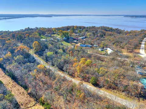 221 Robin Rd, Eufaula, OK 74432 photo 14