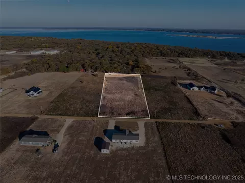 004 Lago Vista Ln, Kingston, OK 73439