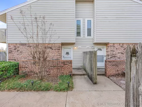 2801 S Juniper Avenue 117, Broken Arrow, OK 74012