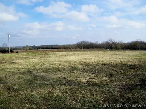 N 4070 Road, Eufaula, OK 74432 photo 3