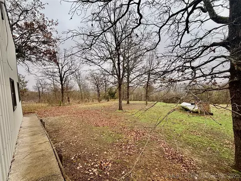Exterior - 413804 E 1212 Rd, Eufaula, OK 74432 photo 12 of 19