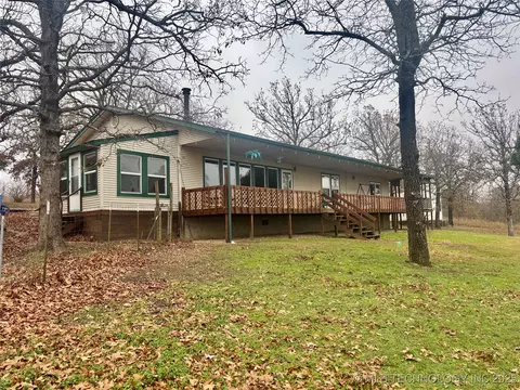 Exterior - 413804 E 1212 Rd, Eufaula, OK 74432 photo 9 of 19