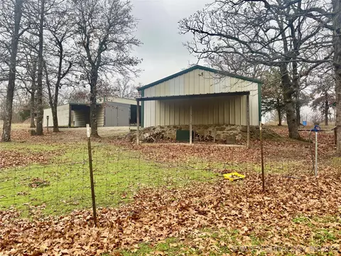 Exterior - 413804 E 1212 Rd, Eufaula, OK 74432 photo 11 of 19