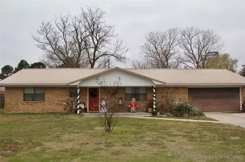 107 S Day, Coalgate, OK 74538