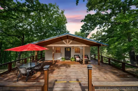 435 Tiawa Ave, Jay, OK 74346
