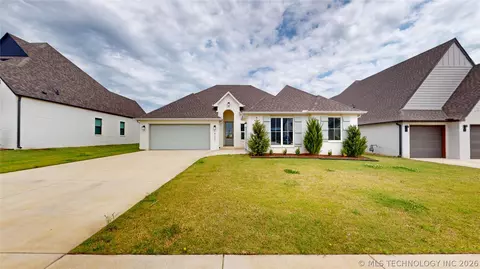 14227 S Evanston Ave, Bixby, OK 74008