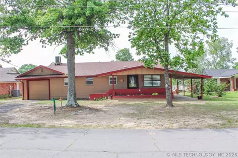 417082 E 1143 Rd, Checotah, OK 74426