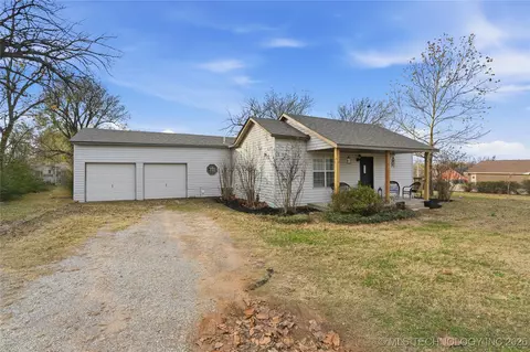 Other - 1417 E Oak St, Cushing, OK 74023 photo 1 of 12