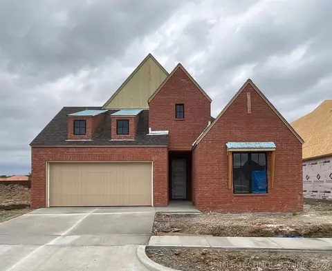 9011 E 62nd Pl S, Tulsa, OK 74133
