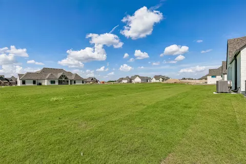 Exterior - 101 E 165th St S, Glenpool, OK 74033 photo 2 of 4