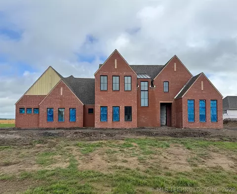 101 E 165th St S, Glenpool, OK 74033
