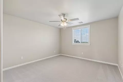 Bedroom - 101 E 165th St S, Glenpool, OK 74033 photo 16 of 18