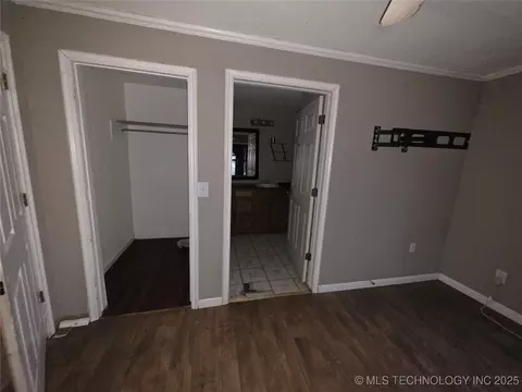 Bedroom - 114 Elm St, Haskell, OK 74436 photo 2 of 6