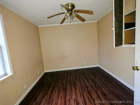 Bedroom - 114 Elm St, Haskell, OK 74436 photo 6 of 6