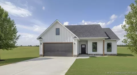 1000 4078 Rd, Oologah, OK 74053