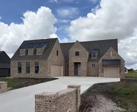 5515 E 175th St S, Bixby, OK 74008