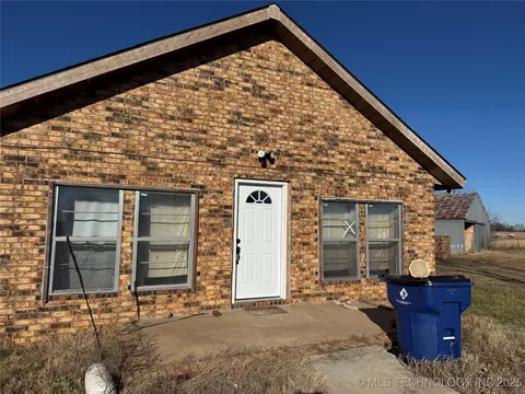 11185 State Highway 99 Hwy, Hominy, OK 74035