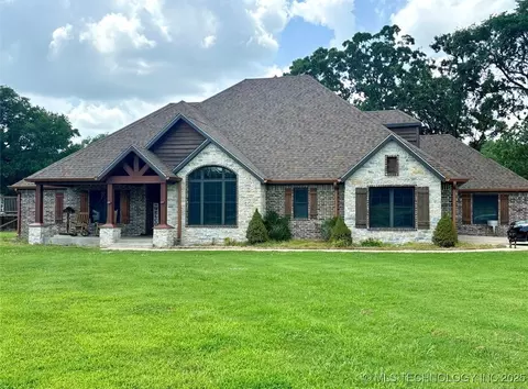 603900 E 140th Rd, Fairland, OK 74343