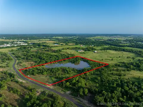 07 W 195th St S, Mounds, OK 74047