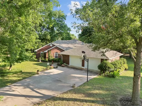 145 Cross Crk, Ardmore, OK 73401