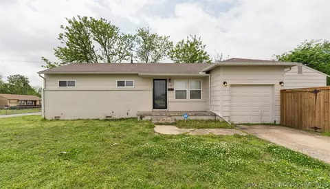 516 E 45th Pl N, Tulsa, OK 74106