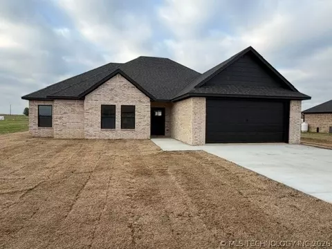 169 Grace Ln, Calera, OK 74730