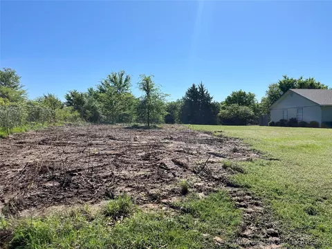 Canadian Drive, Kingston, OK 73439