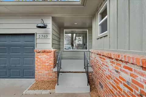 5749 E 26th St, Tulsa, OK 74114 photo 4