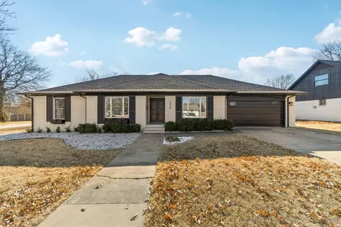 4428 E 49th St, Tulsa, OK 74135