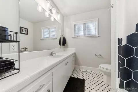 4428 E 49th St, Tulsa, OK 74135 photo 29