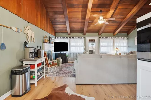 Living - 418321 E 1105 Rd, Checotah, OK 74426 photo 1 of 7