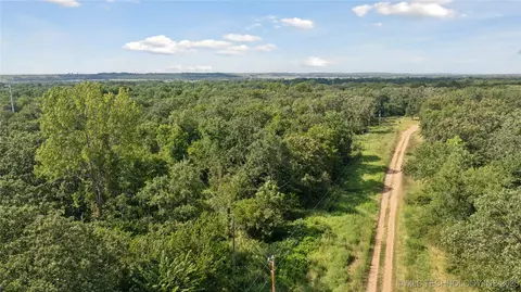 9 Fox Run Run, Henryetta, OK 74437 photo 12
