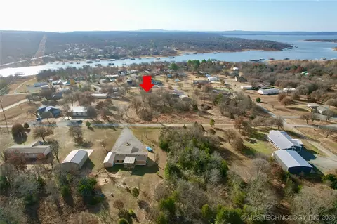 11 E 1147 Rd, Porum, OK 74455