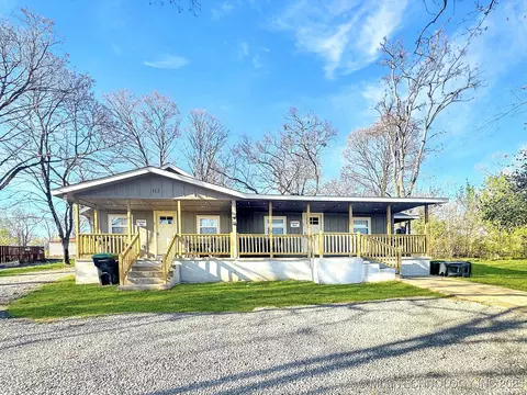 112 W Allen Rd, Tahlequah, OK 74464