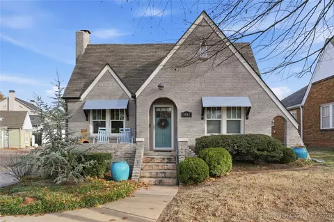 1643 S Columbia Pl, Tulsa, OK 74104