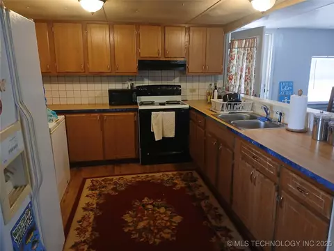 415299 E 1073 Rd, Checotah, OK 74426 photo 9
