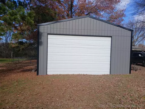 415299 E 1073 Rd, Checotah, OK 74426 photo 5