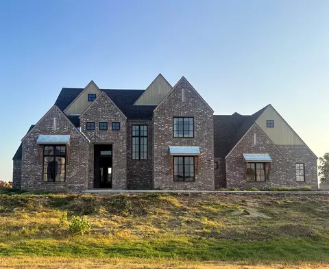 8311 E 111th St N, Owasso, OK 74055