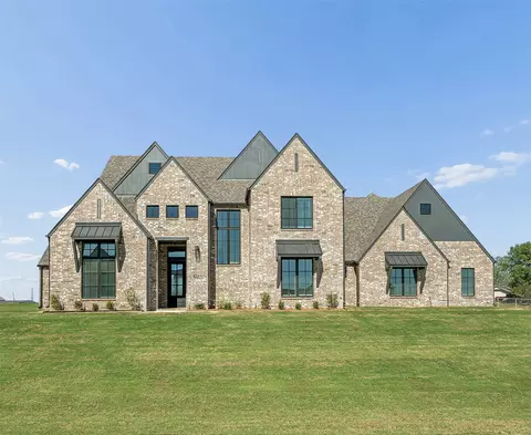8311 E 111th St N, Owasso, OK 74055